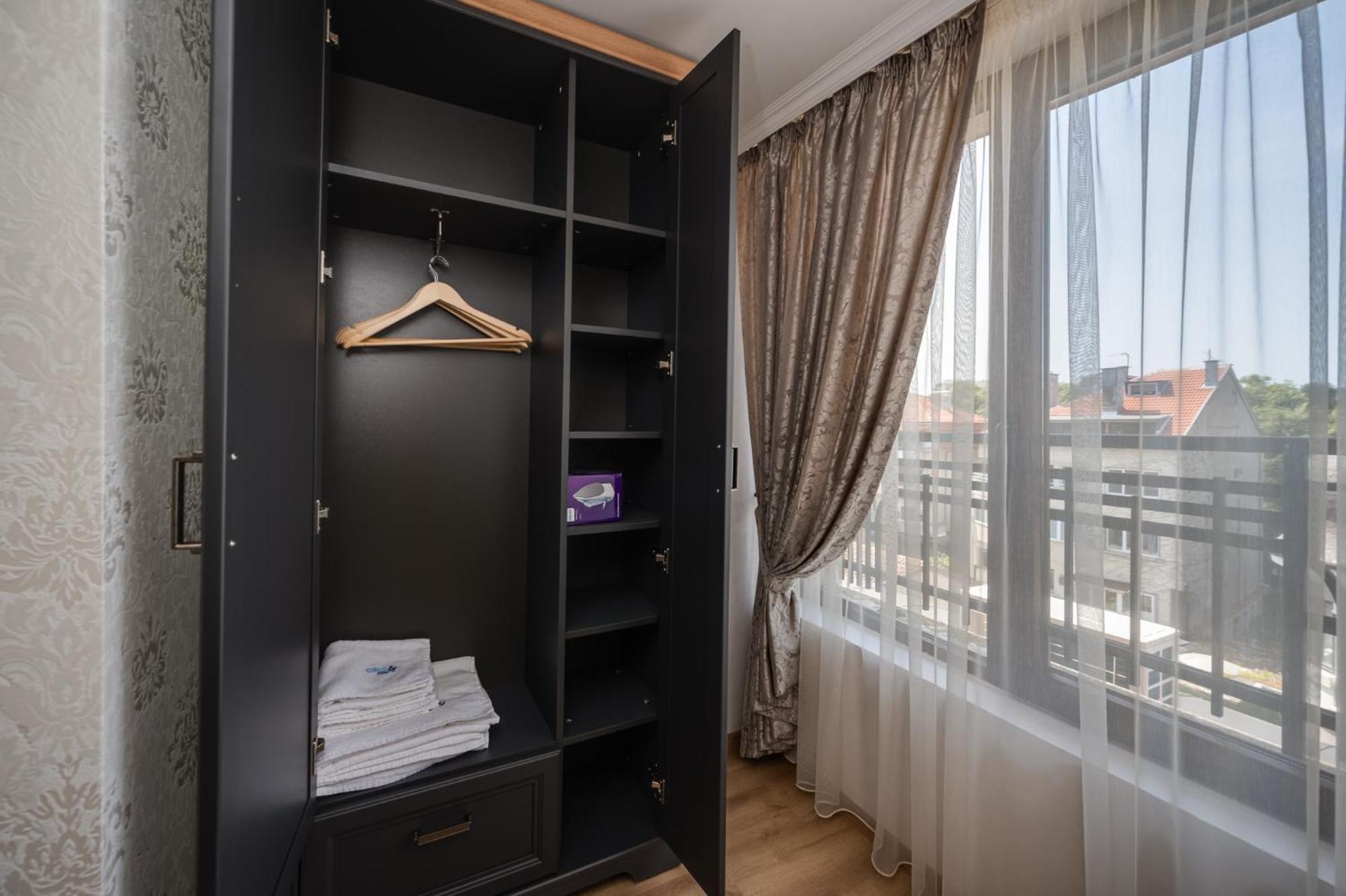 Prestige Central Apartments Varna Extérieur photo