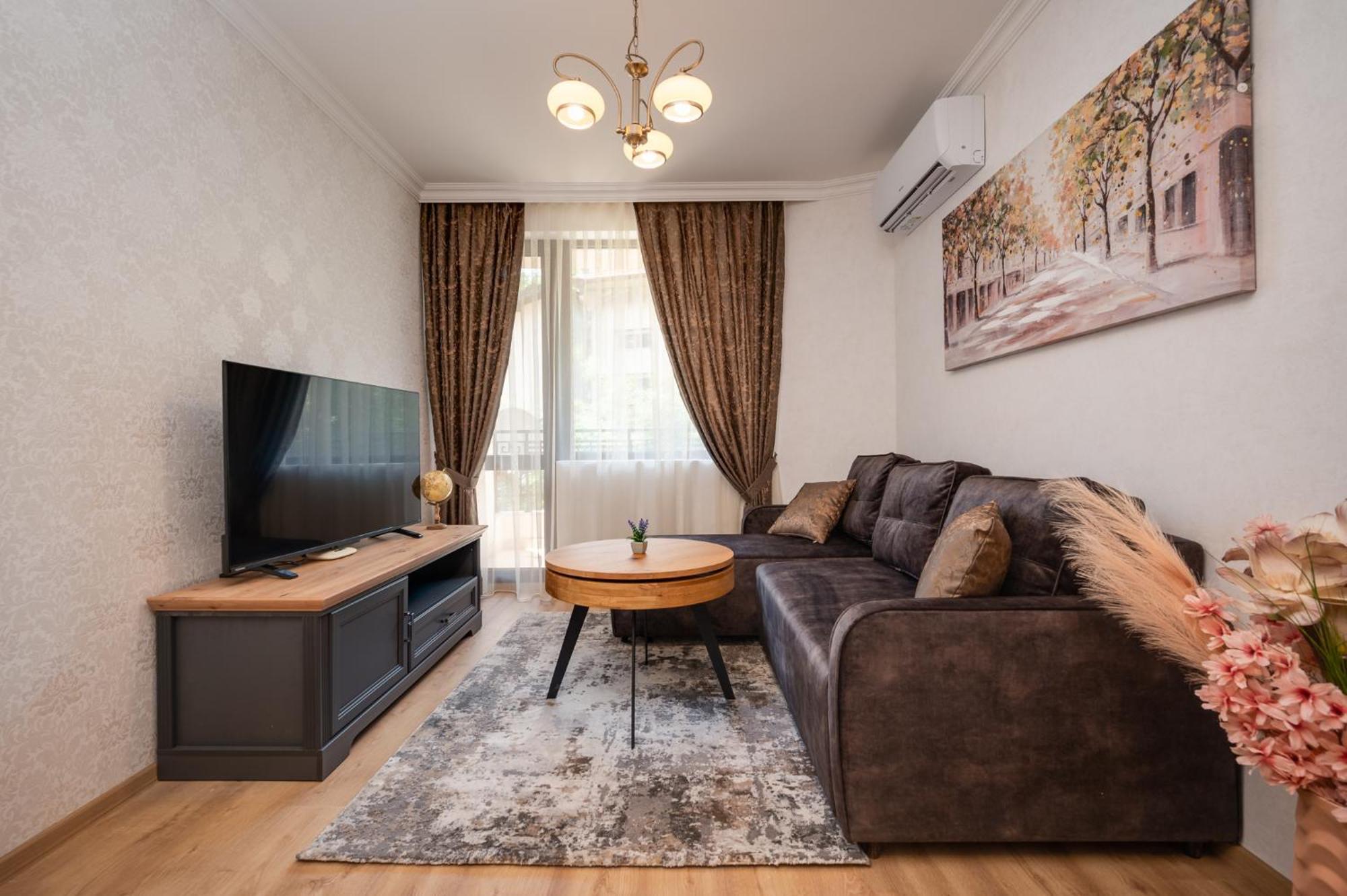 Prestige Central Apartments Varna Extérieur photo