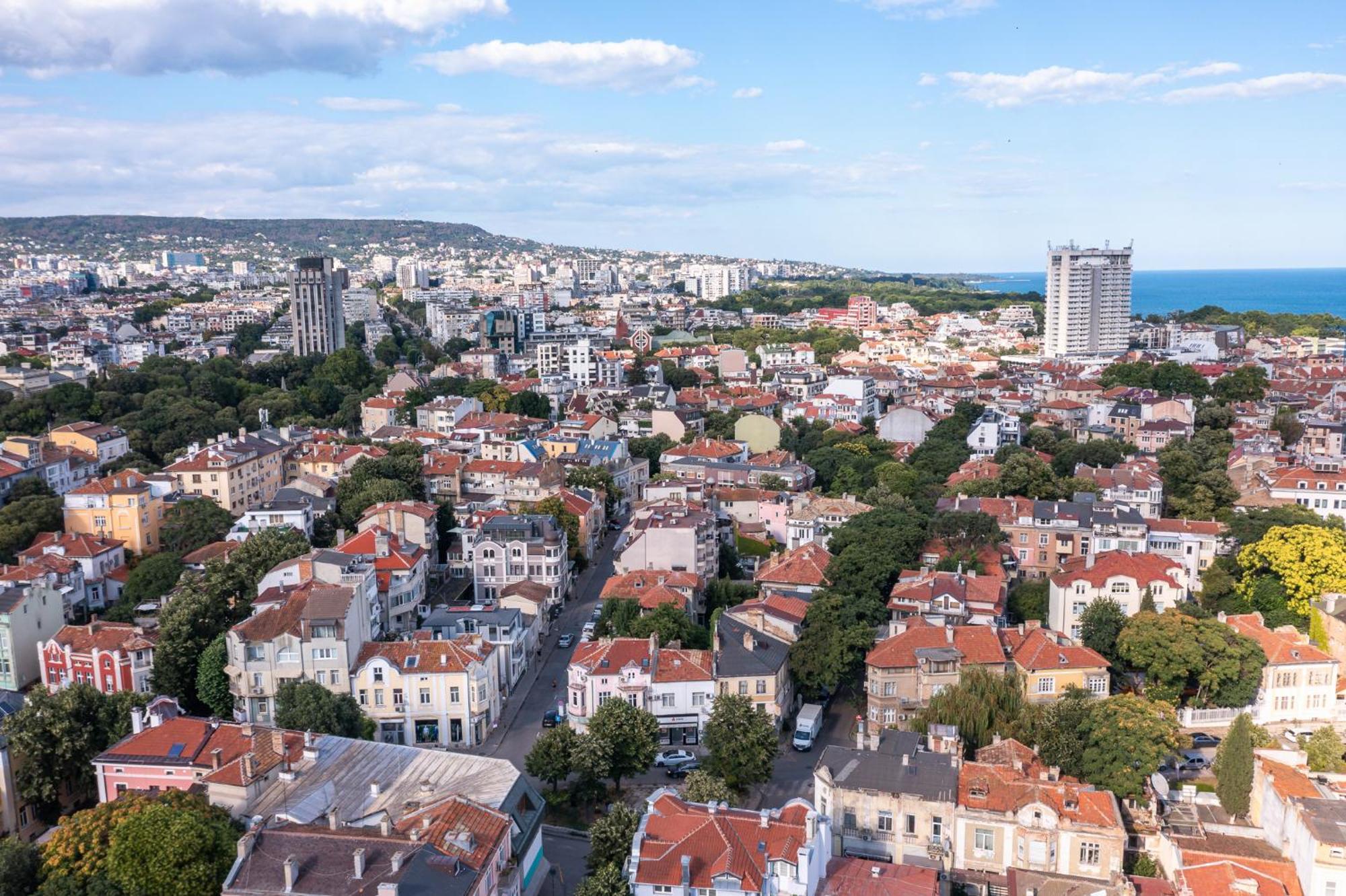 Prestige Central Apartments Varna Extérieur photo