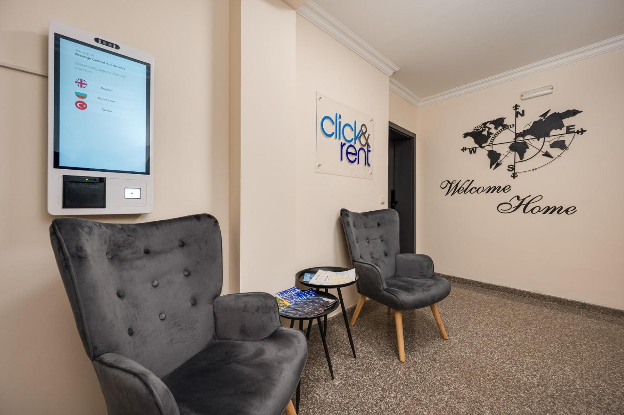 Prestige Central Apartments Varna Extérieur photo